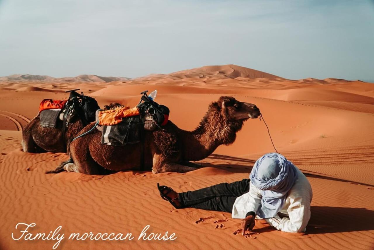 Family Moroccan House Merzouga Extérieur photo