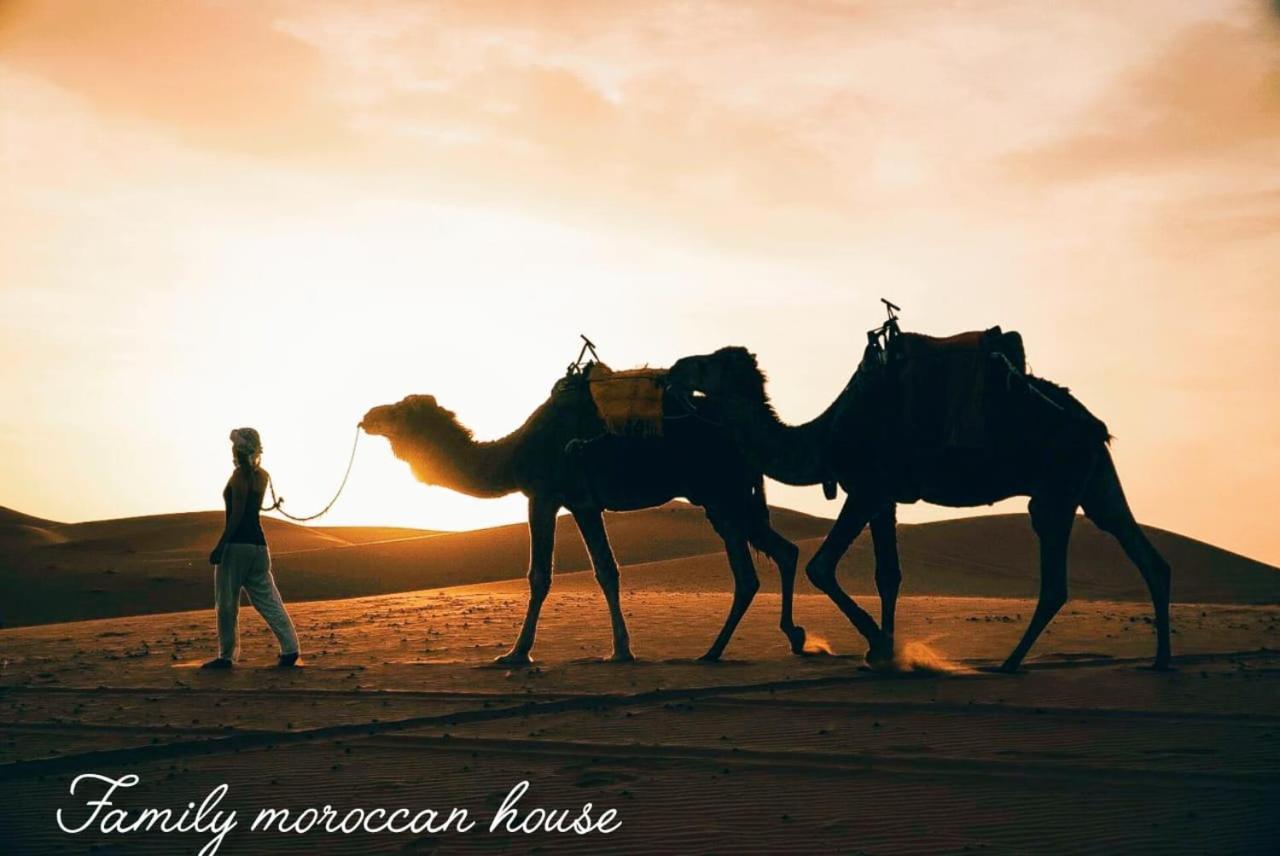 Family Moroccan House Merzouga Extérieur photo