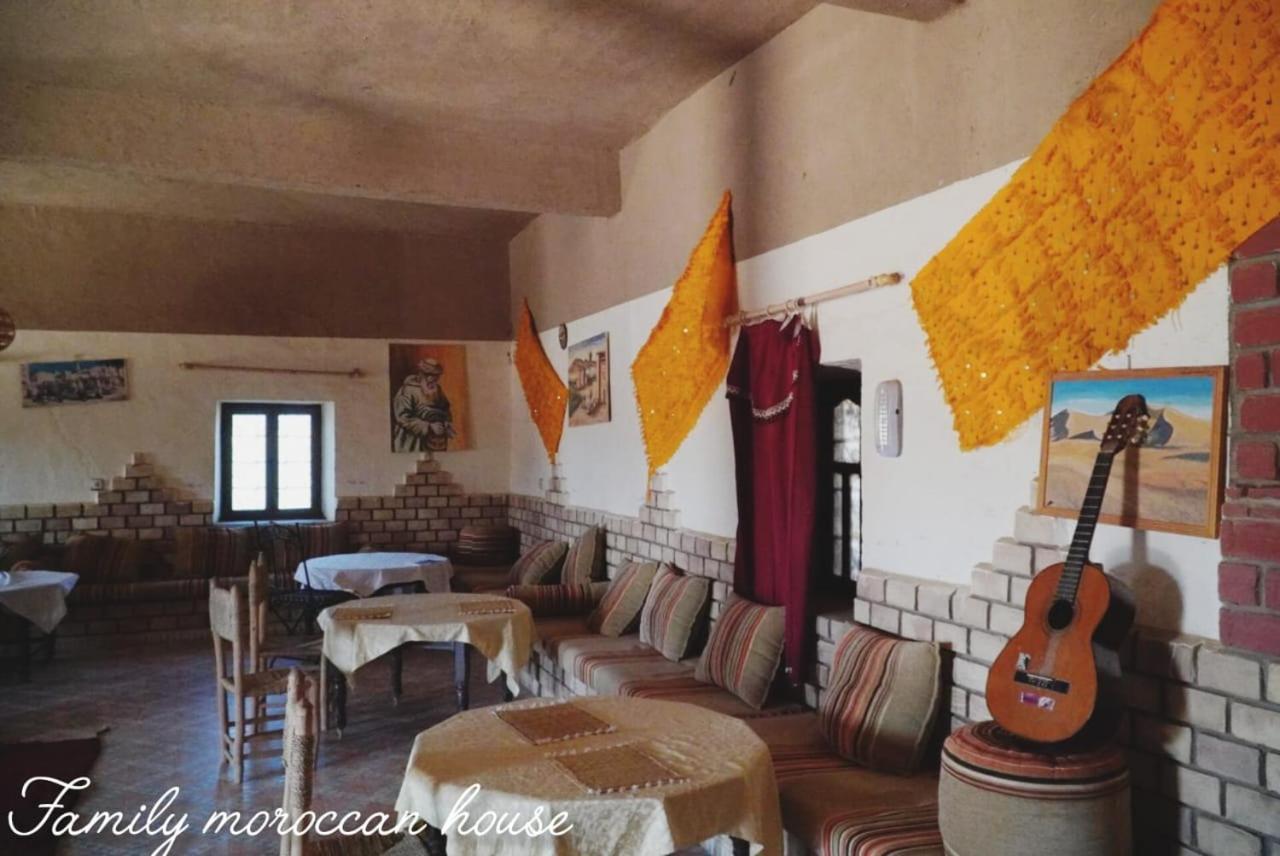 Family Moroccan House Merzouga Extérieur photo