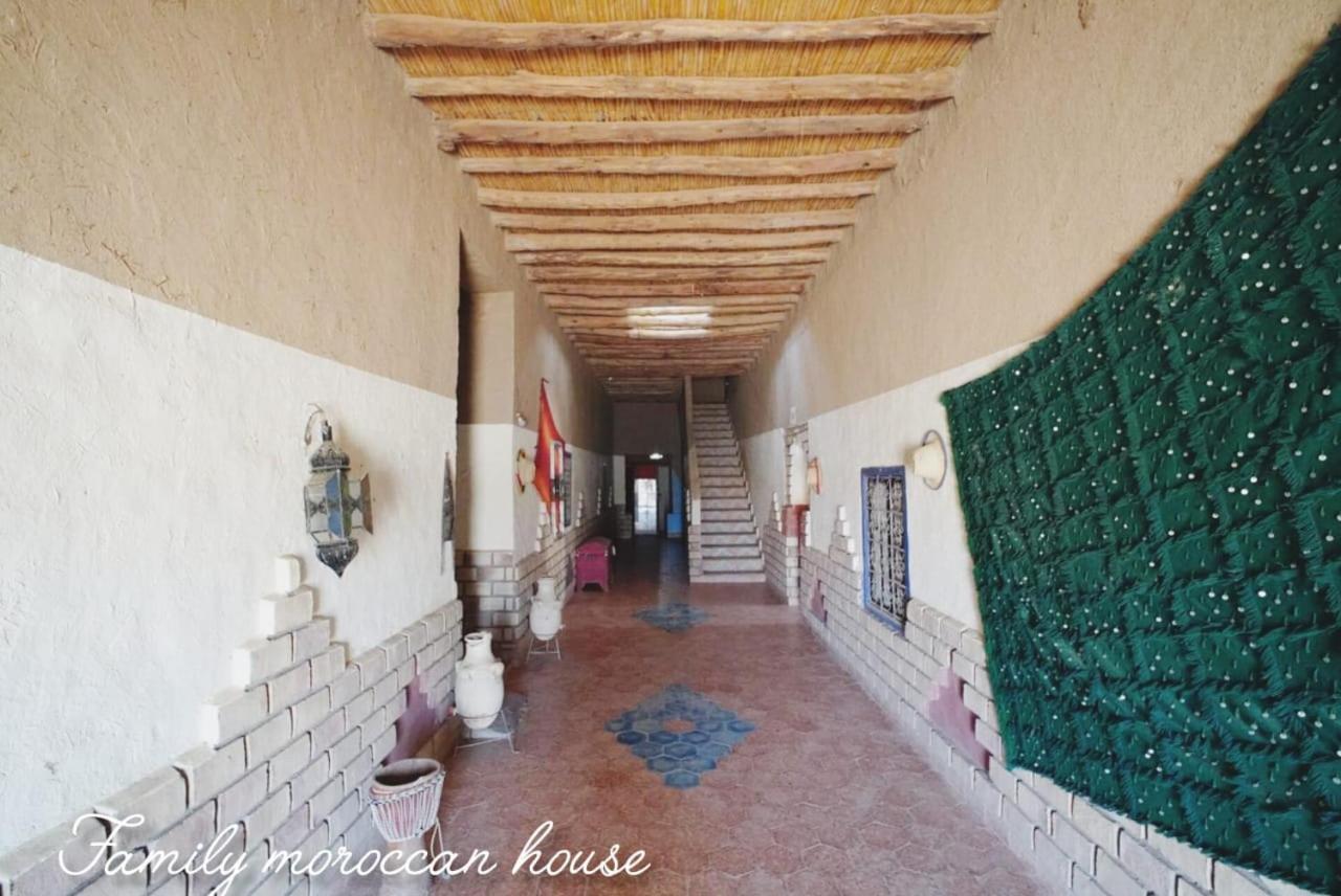 Family Moroccan House Merzouga Extérieur photo